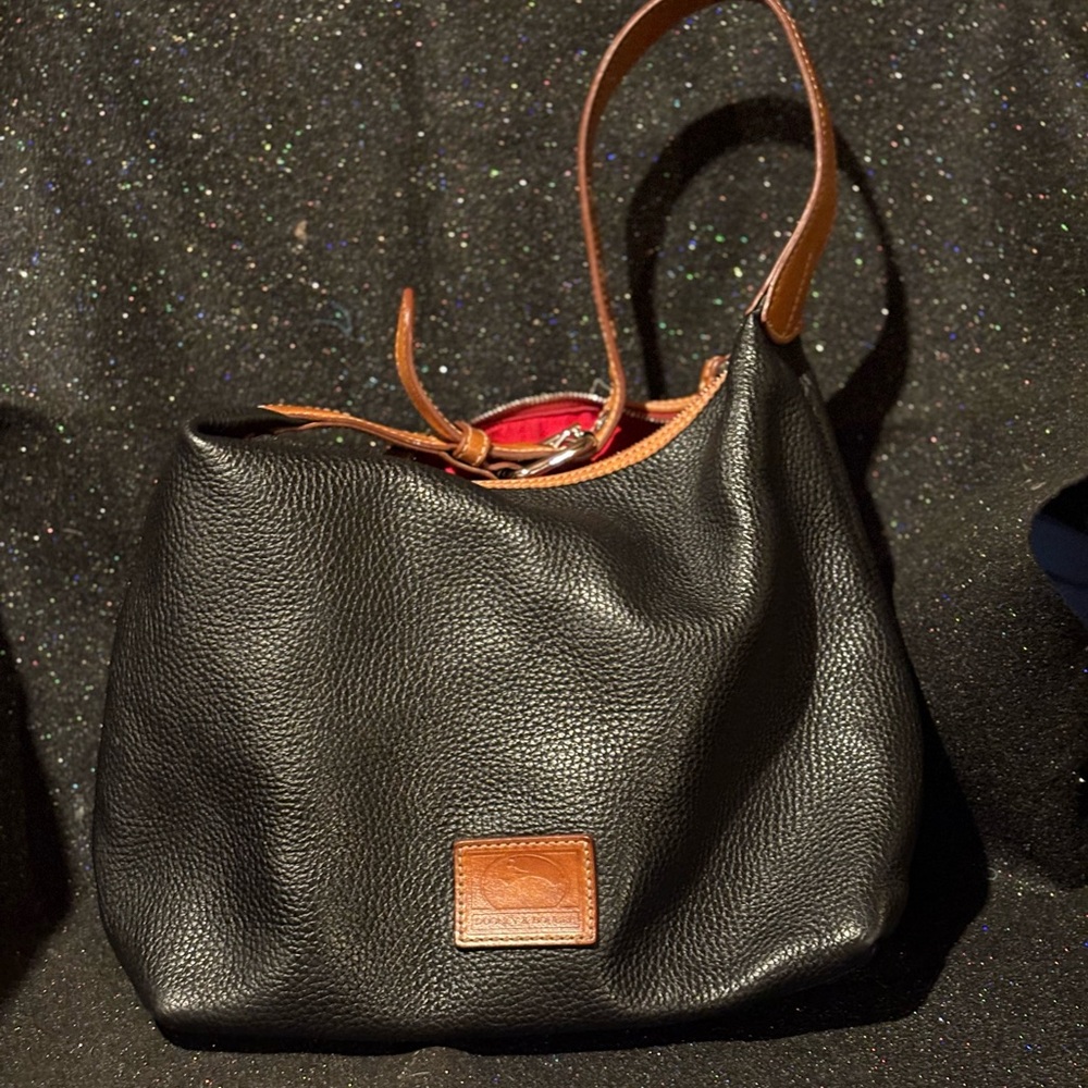 Vintage Dooney and Bourke purse